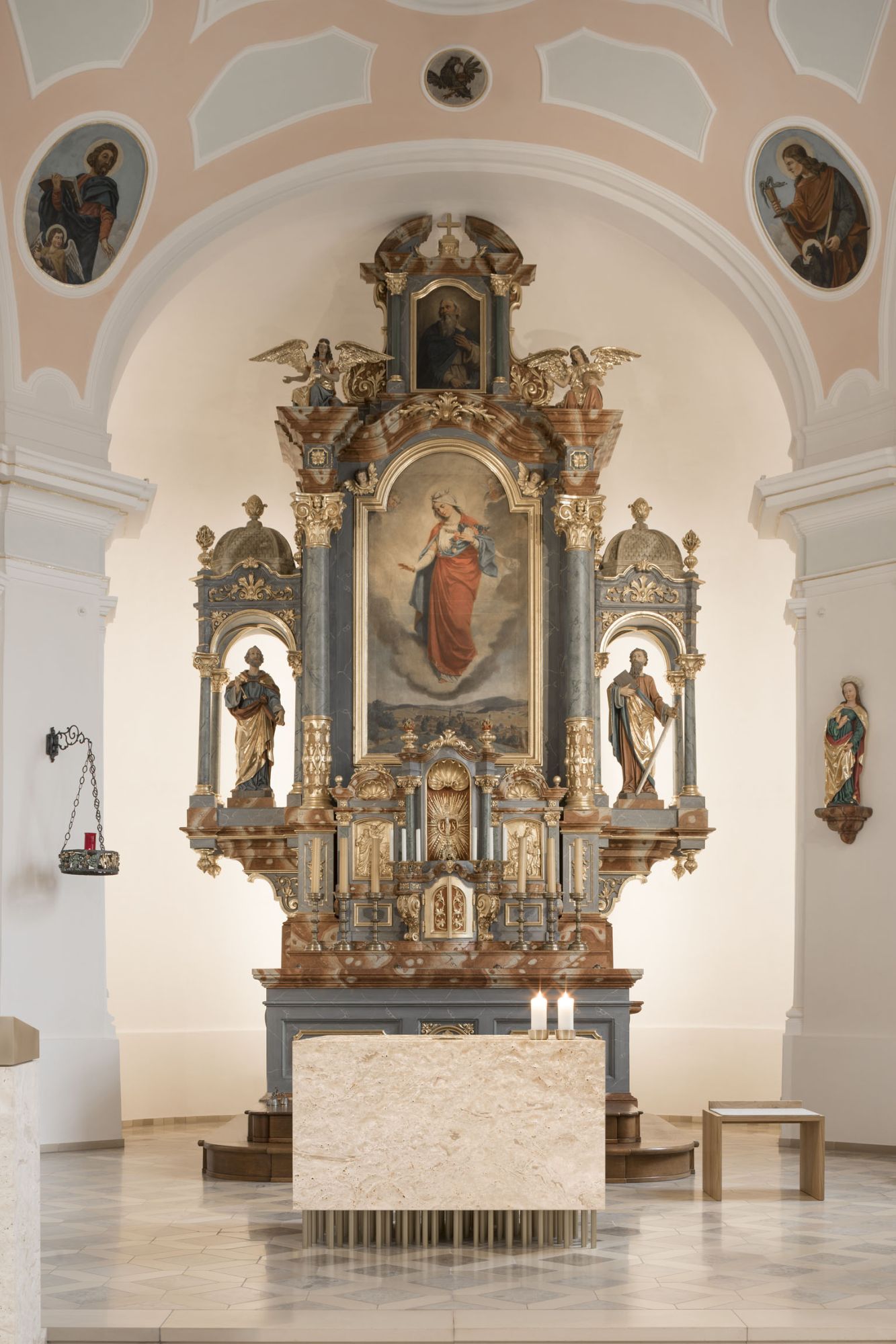Innenansichten Pfarrkirche St. Elisabeth Benefiziatengasse 9 93476 Blaibach Foto: altrofoto.de