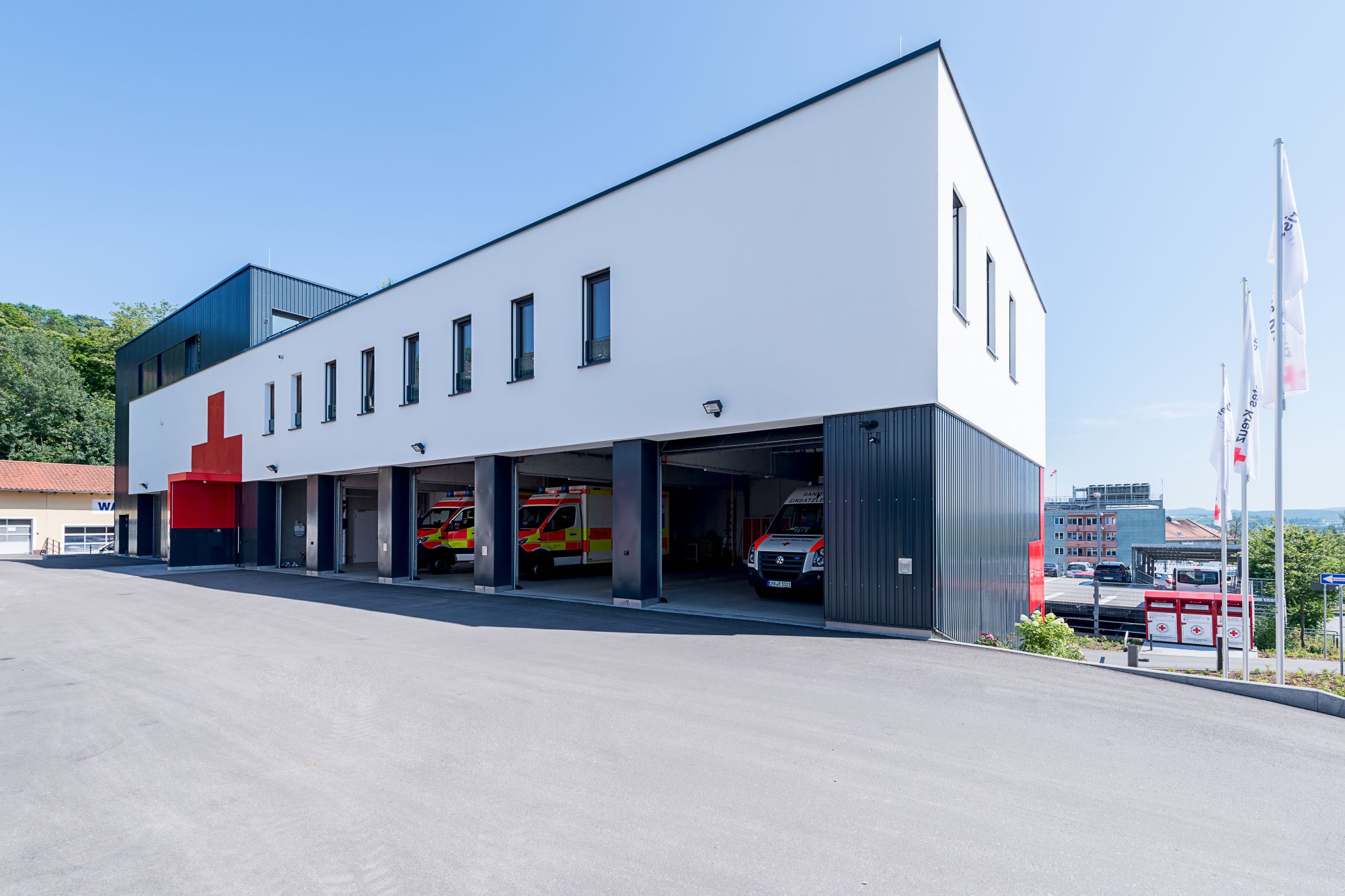 Location: Neubau BRK Cham
Architekt: Schnabel + Partner Architekten
Bearbeitung: Jürgen Krall Photographie
-------------------------------
Bild Nr.: _241_0841-926
www.krall-photographie.de
